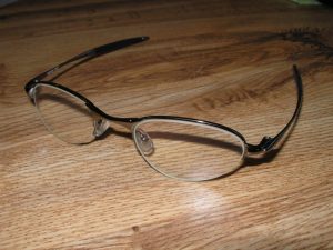 Première paire de lunettes de la nachoman